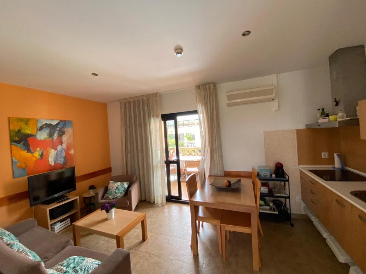 Apartamento Punta Umbria Parking Incluido Y Piscina Luaran gambar