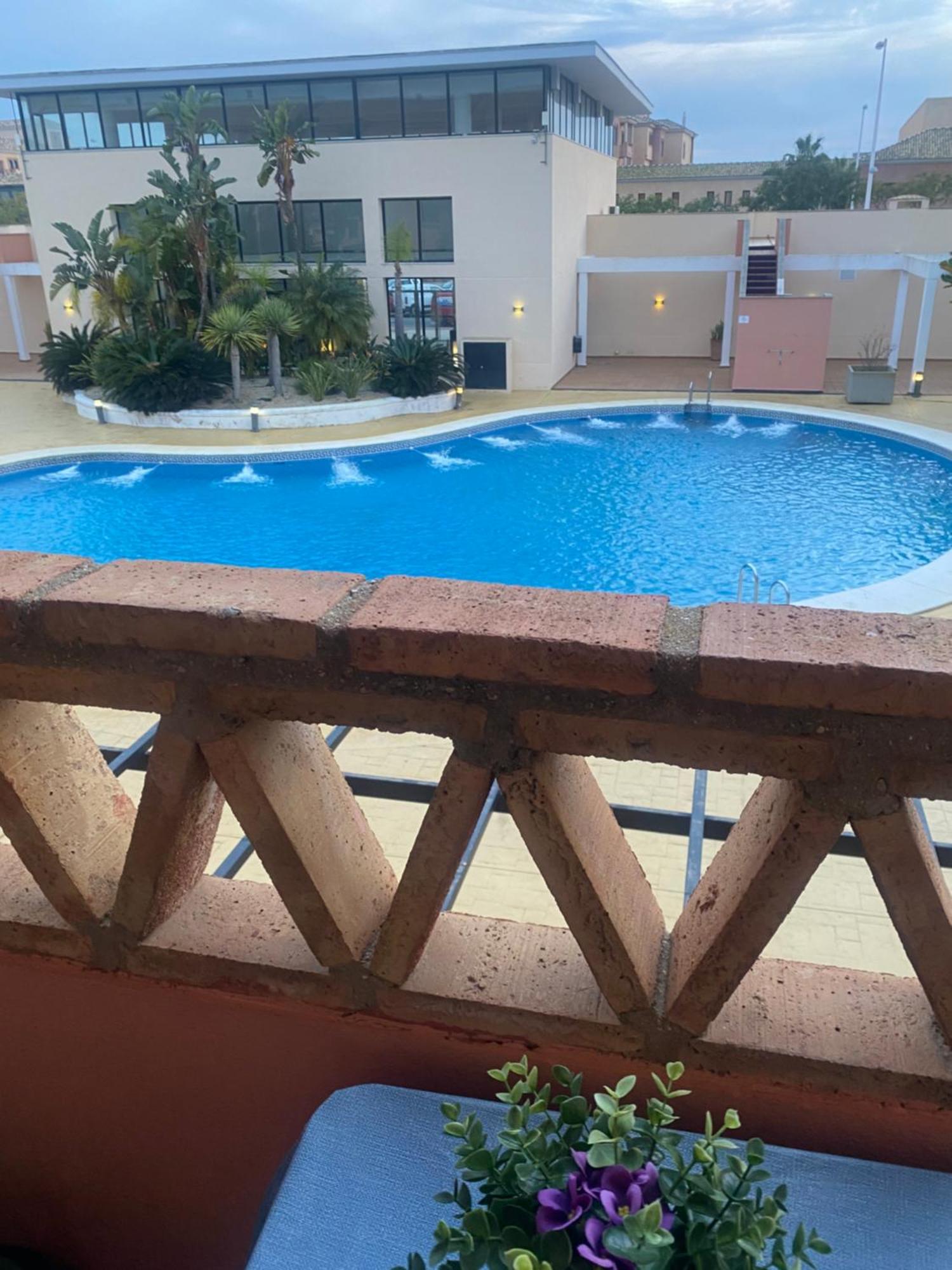 Apartamento Punta Umbria Parking Incluido Y Piscina Luaran gambar